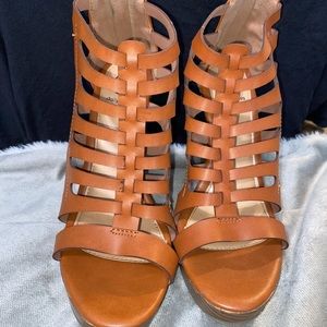 Daisy Fuentes Heels